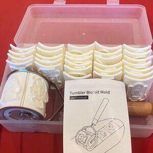 Tumbler Biscuit Mold Set - White